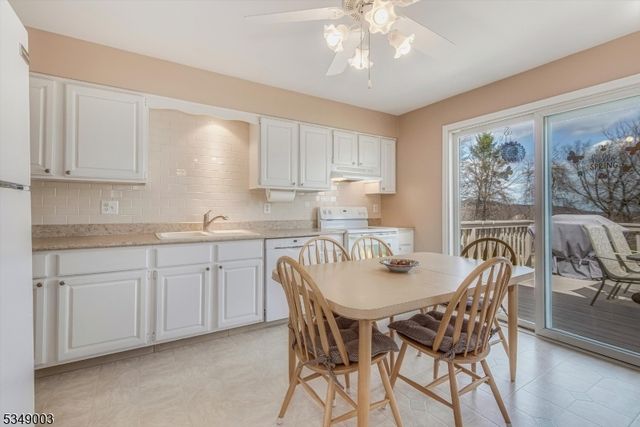 7 Ekes Ct, Vernon Twp., NJ 07461