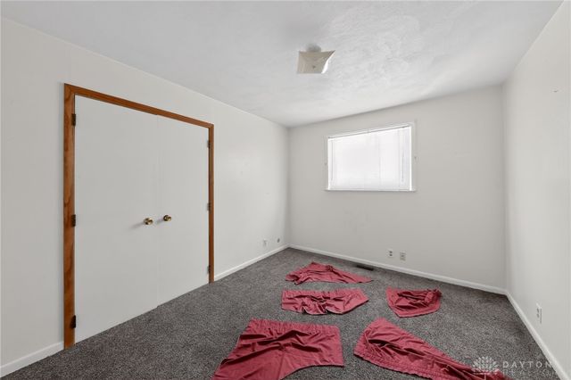 1025 Helke Road, Vandalia, OH 45377