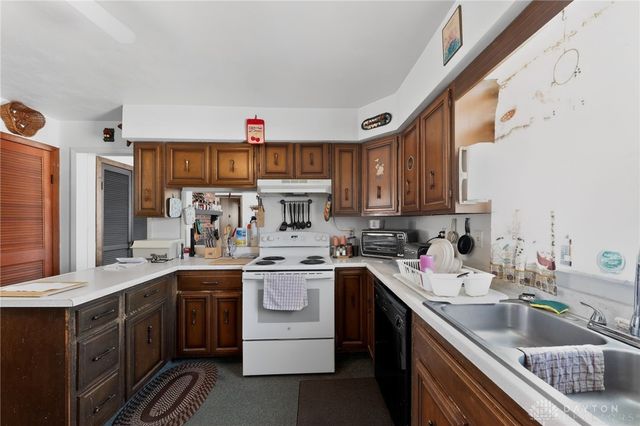 1025 Helke Road, Vandalia, OH 45377