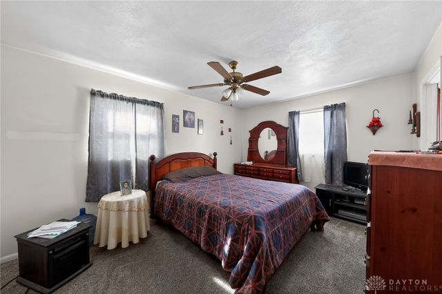 1025 Helke Road, Vandalia, OH 45377