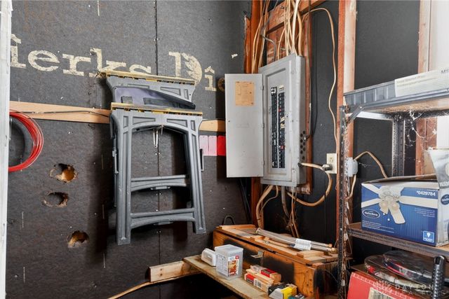 1025 Helke Road, Vandalia, OH 45377