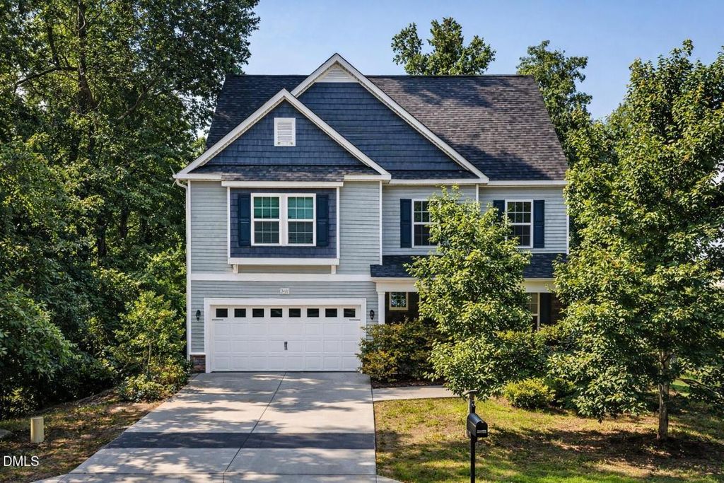 3401 Grosbeak Way, Raleigh, NC 27616