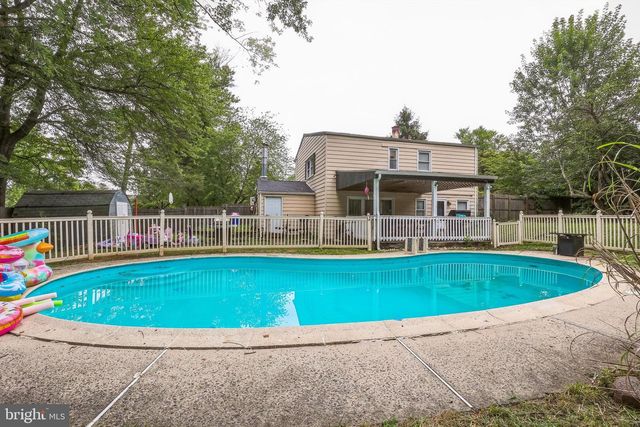 1510 DAWS RD, Blue Bell, PA 19422