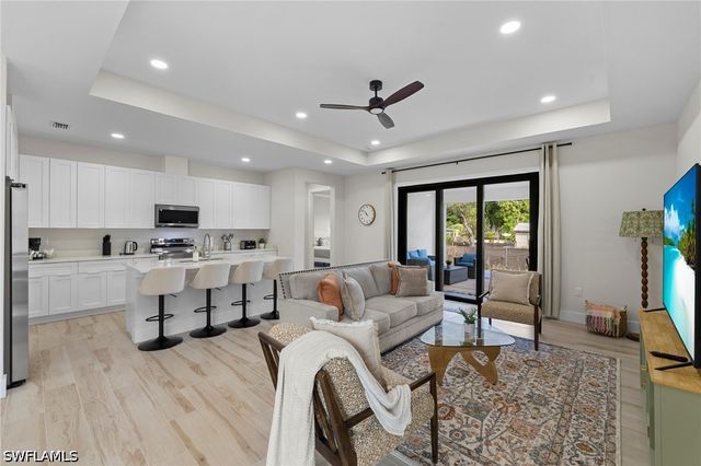 2533 Storter AVE, Naples, FL 34112