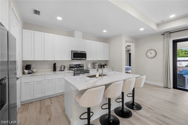 2533 Storter AVE, Naples, FL 34112