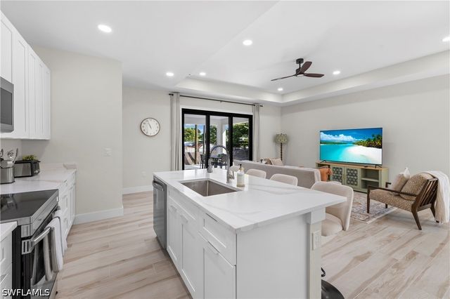 2533 Storter AVE, Naples, FL 34112