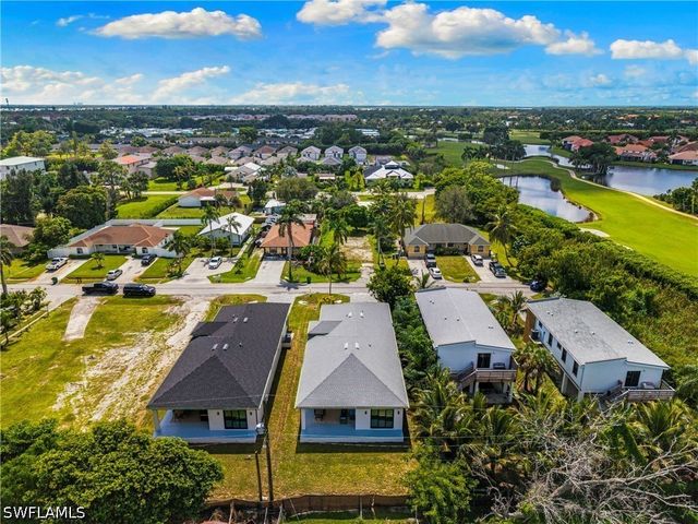 2533 Storter AVE, Naples, FL 34112