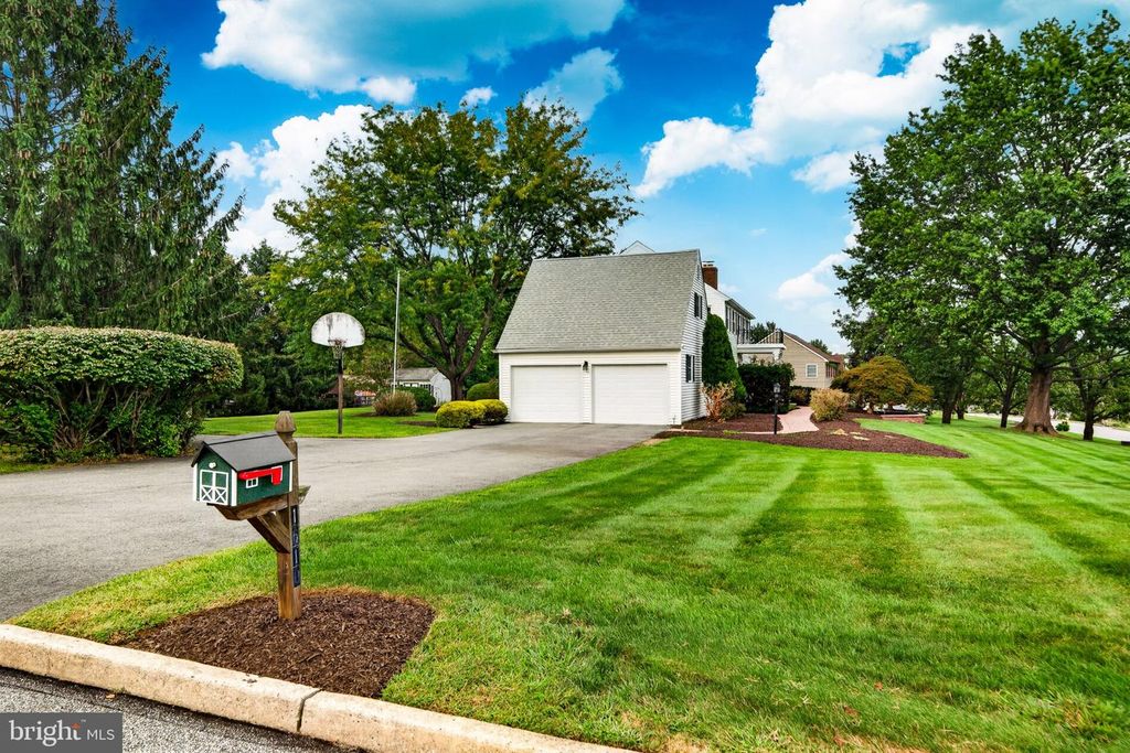 1610 NICOLE DR, GARNET VALLEY, PA 19060 — photo 2