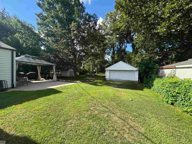 4505 23 Mile Road, Shelby Twp, MI 48316