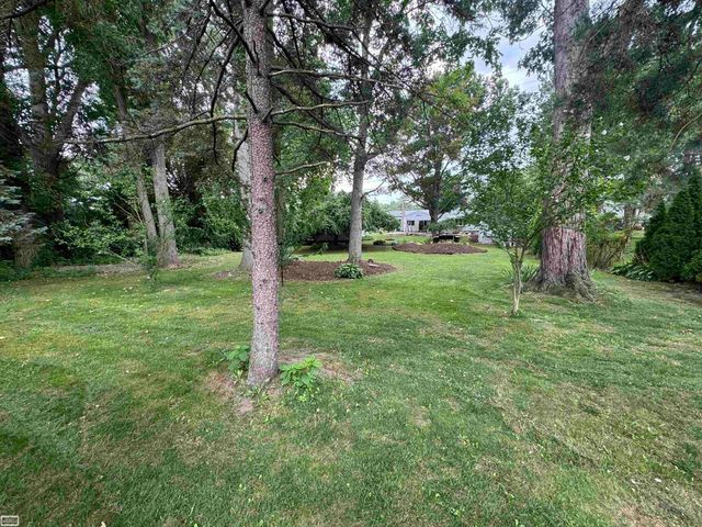 4505 23 Mile Road, Shelby Twp, MI 48316