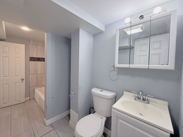 1426 W 112th Place, Chicago, IL 60643