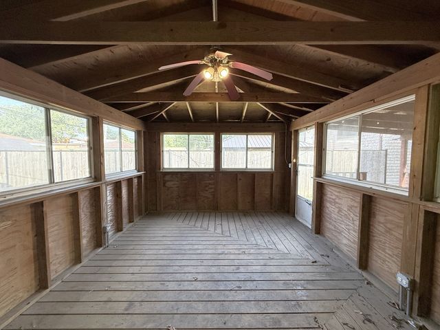 1426 W 112th Place, Chicago, IL 60643