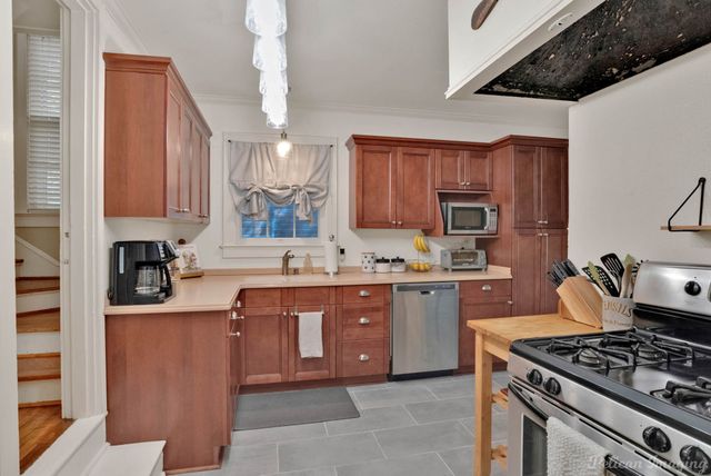 3541 Greenway Place, Shreveport, LA 71105