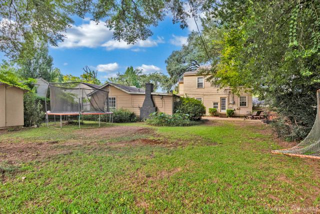 3541 Greenway Place, Shreveport, LA 71105