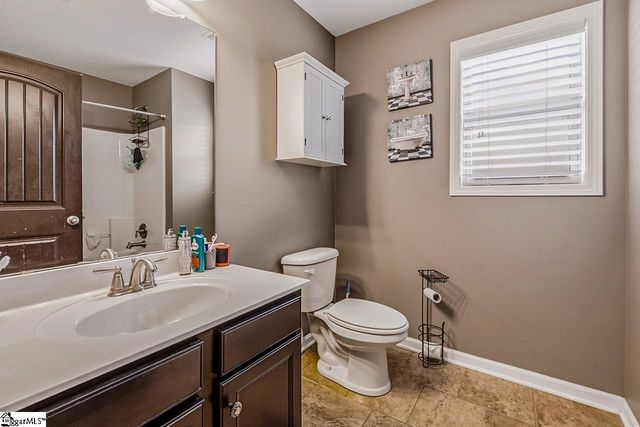207 Kings Heath Lane, Simpsonville, SC 29680