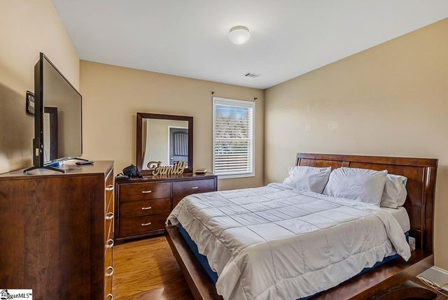 207 Kings Heath Lane, Simpsonville, SC 29680