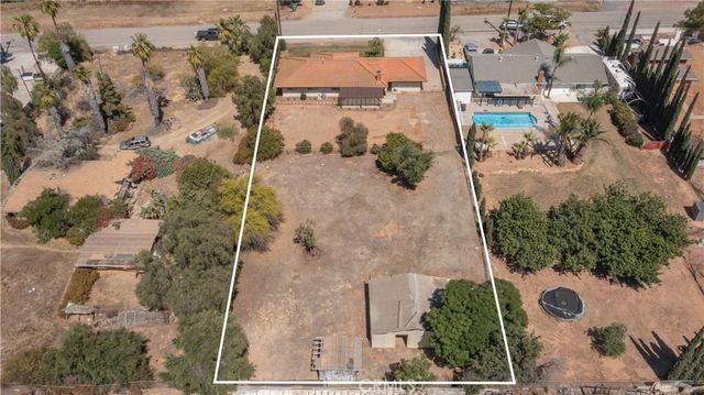 16425 Gardner, Riverside, CA 92504