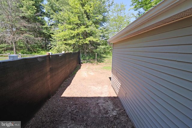 141 AZALEA CIR, Royersford, PA 19468
