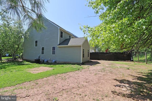 141 AZALEA CIR, Royersford, PA 19468