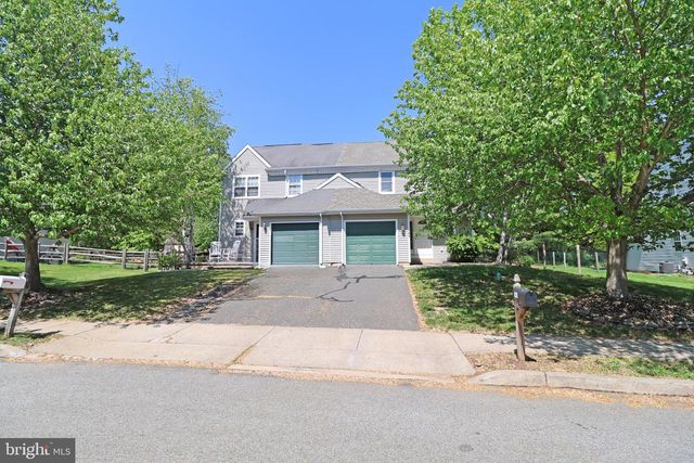 141 AZALEA CIR, Royersford, PA 19468