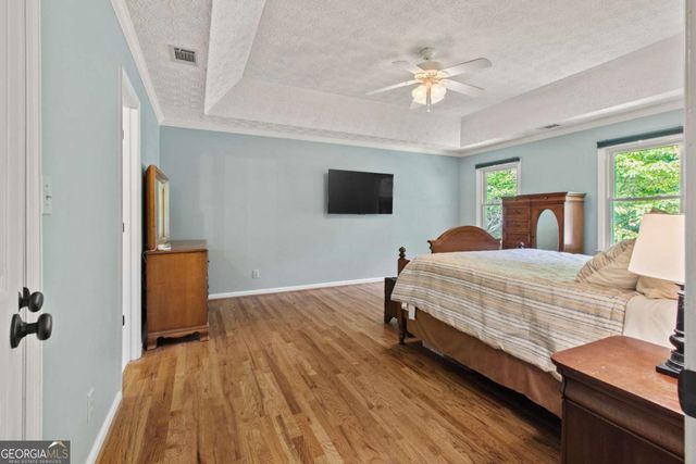 1811 Yorkshire Drive, Woodstock, GA 30189