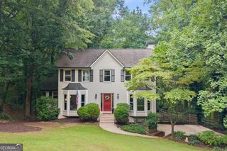 1811 Yorkshire Drive, Woodstock, GA 30189