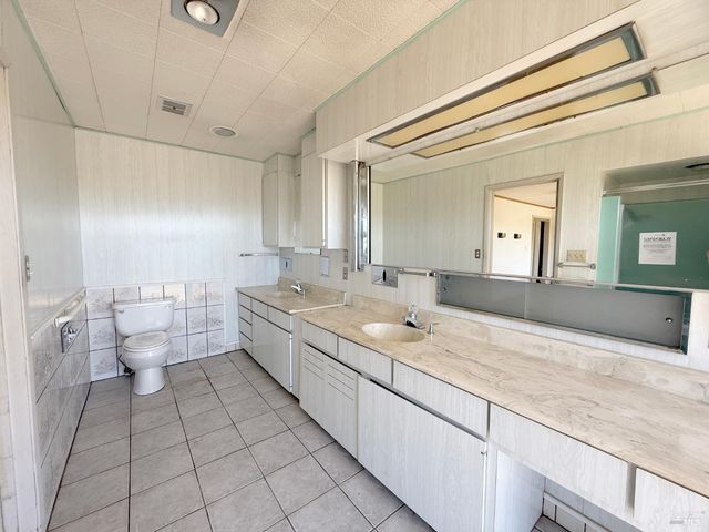 27150 Mendocino Pass Rd, Covelo, CA 95428