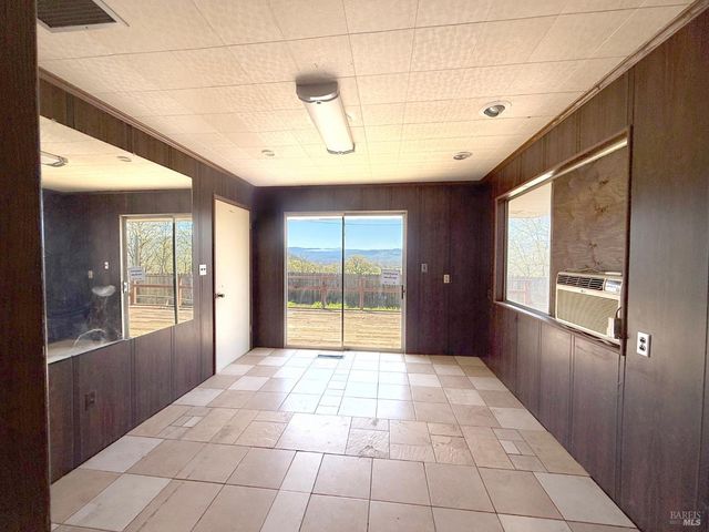 27150 Mendocino Pass Rd, Covelo, CA 95428