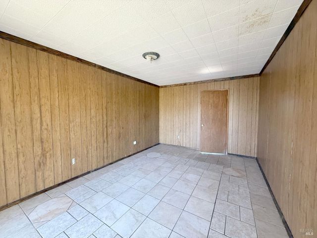 27150 Mendocino Pass Rd, Covelo, CA 95428