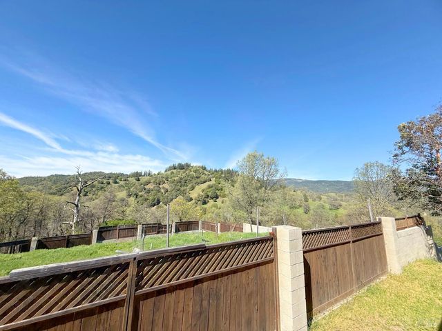 27150 Mendocino Pass Rd, Covelo, CA 95428