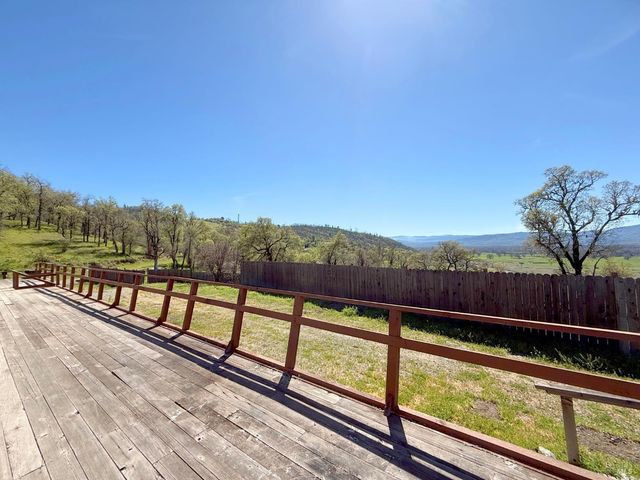 27150 Mendocino Pass Rd, Covelo, CA 95428