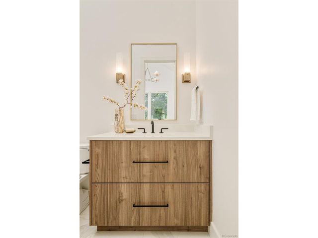 1253 S High St, Denver, CO 80210