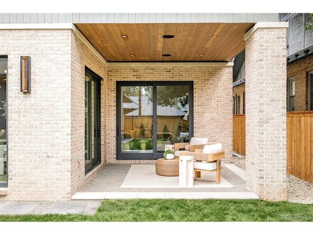 1253 S High St, Denver, CO 80210