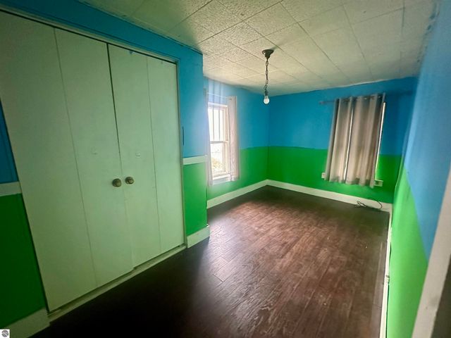 518 Bond Street, Cadillac, MI 49601