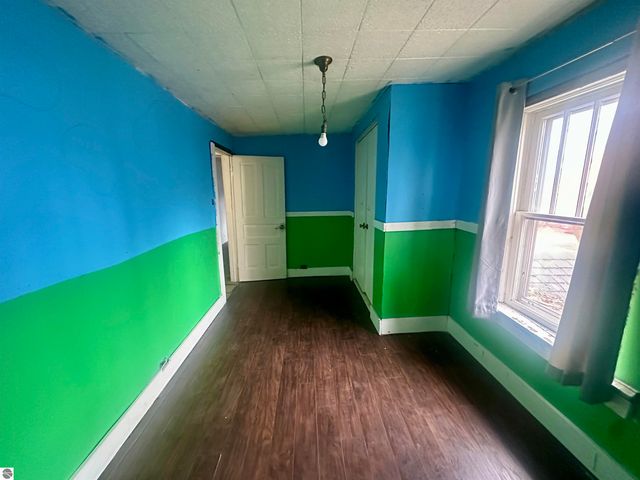 518 Bond Street, Cadillac, MI 49601