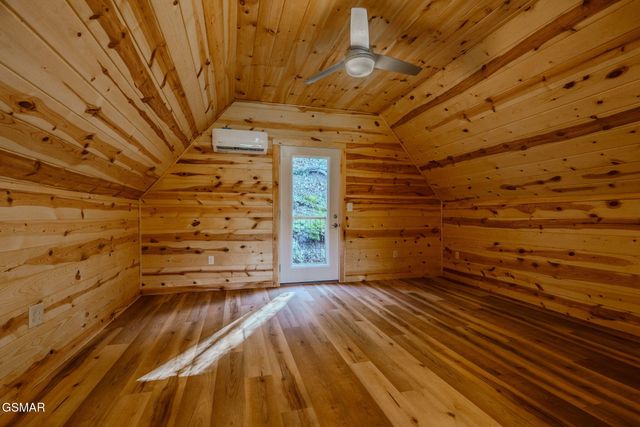 2821 Overholt Trail, Sevierville, TN 37862
