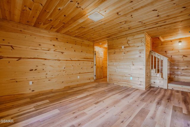 2821 Overholt Trail, Sevierville, TN 37862