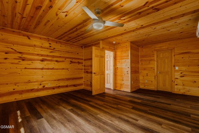 2821 Overholt Trail, Sevierville, TN 37862