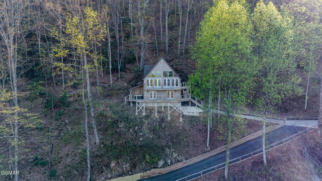 2821 Overholt Trail, Sevierville, TN 37862