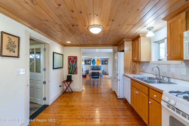 606 Church Avenue, Germantown, NY 12526