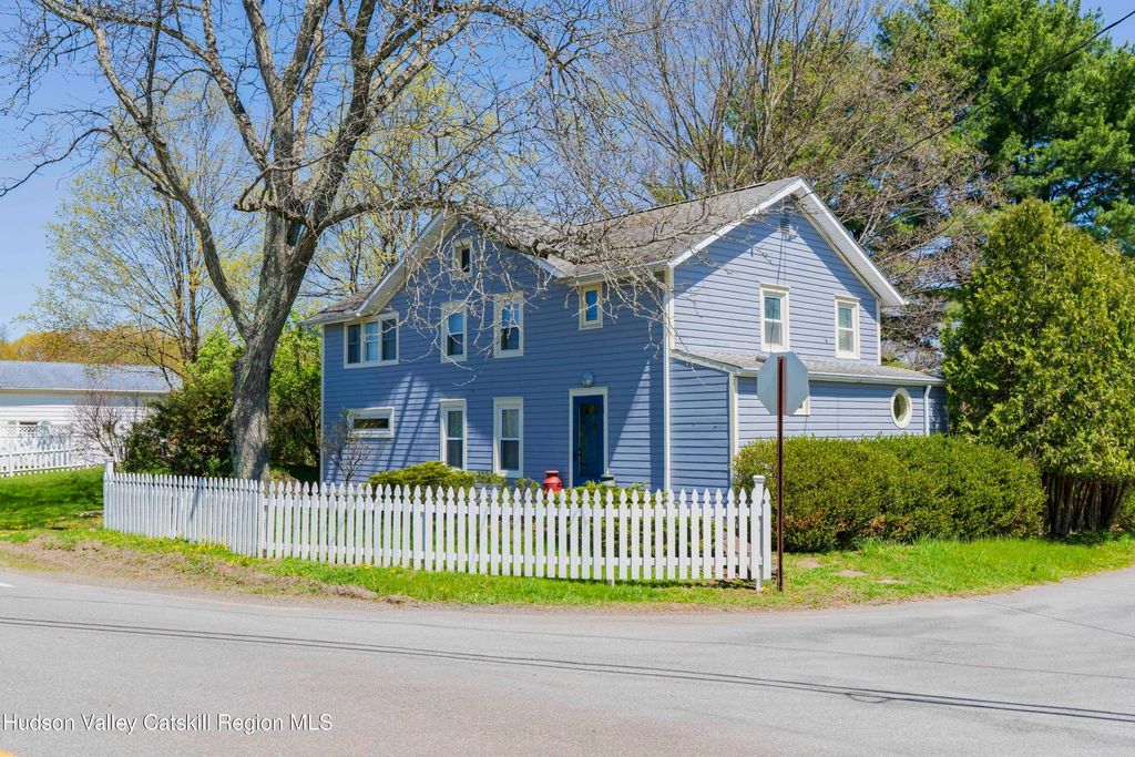 606 Church Avenue, Germantown, NY 12526