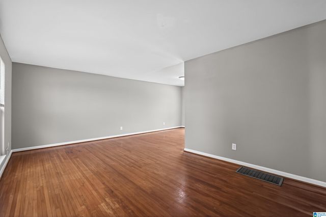 2130 LEOLA CIRCLE, Birmingham, AL 35207