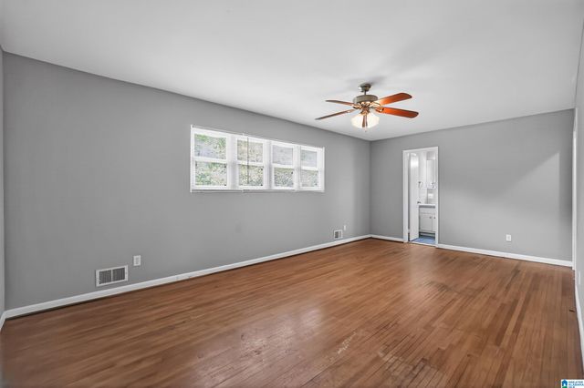 2130 LEOLA CIRCLE, Birmingham, AL 35207