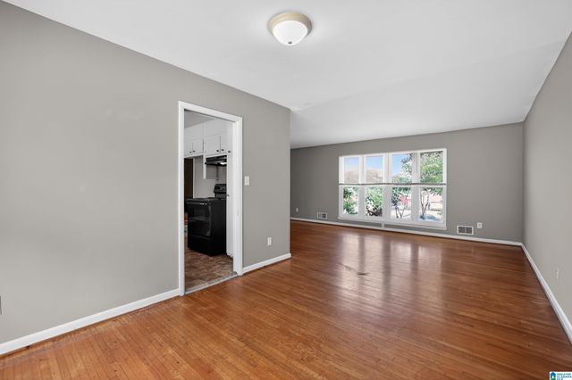 2130 LEOLA CIRCLE, Birmingham, AL 35207