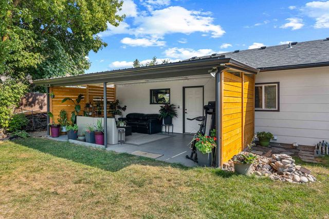11207 E Broadway Ave, Spokane Valley, WA 99206