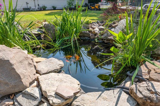 11207 E Broadway Ave, Spokane Valley, WA 99206