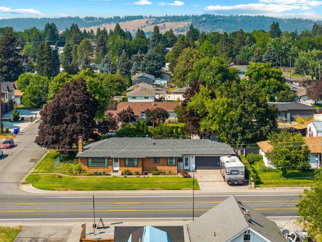 11207 E Broadway Ave, Spokane Valley, WA 99206