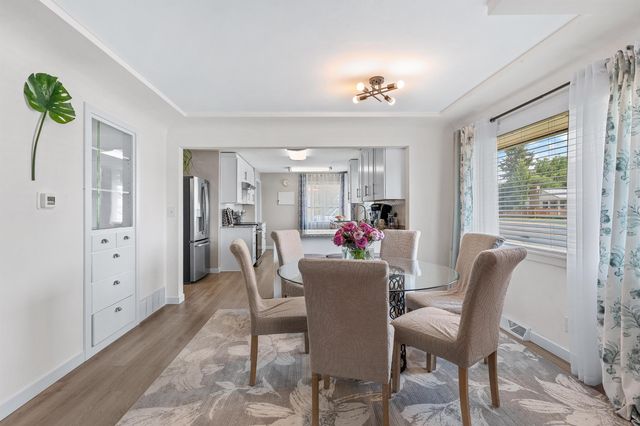 11207 E Broadway Ave, Spokane Valley, WA 99206