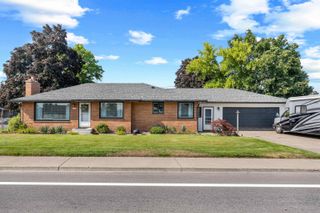 11207 E Broadway Ave, Spokane Valley, WA 99206