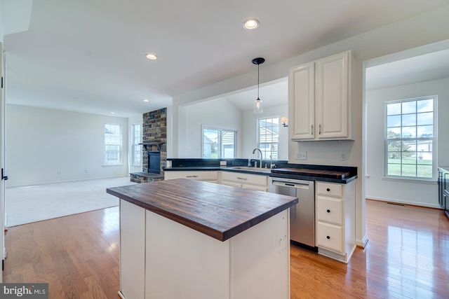 327 CARLTON DR, Milton, DE 19968